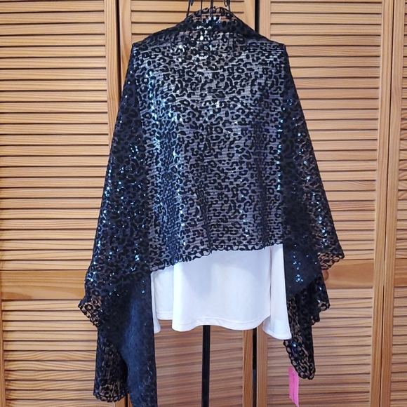 Betsey Johnson Wrap